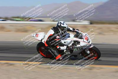 media/Jan-18-2024-Racers Edge (Thu) [[008952c709]]/B Group/Session 2 (Turn 15 Inside)/